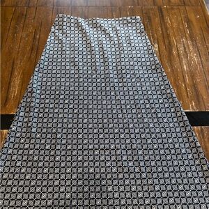 LOFT Black and White Patterned A-Line Skirt